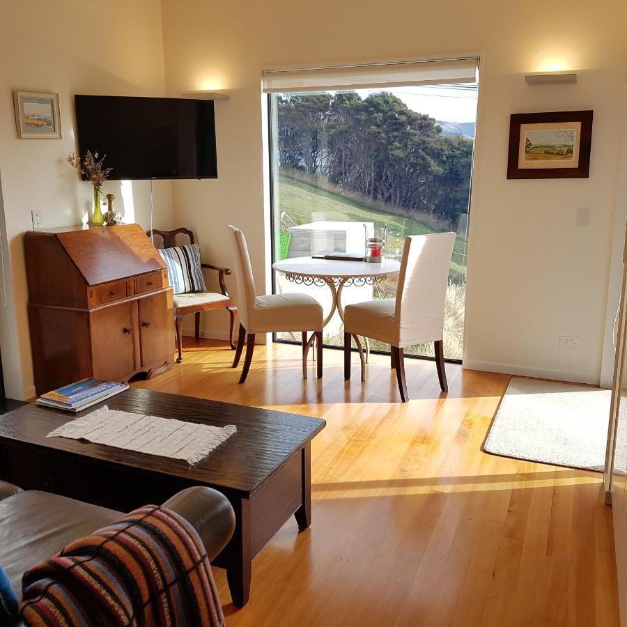 The Rectangle Apartment, Akaroa Exterior photo